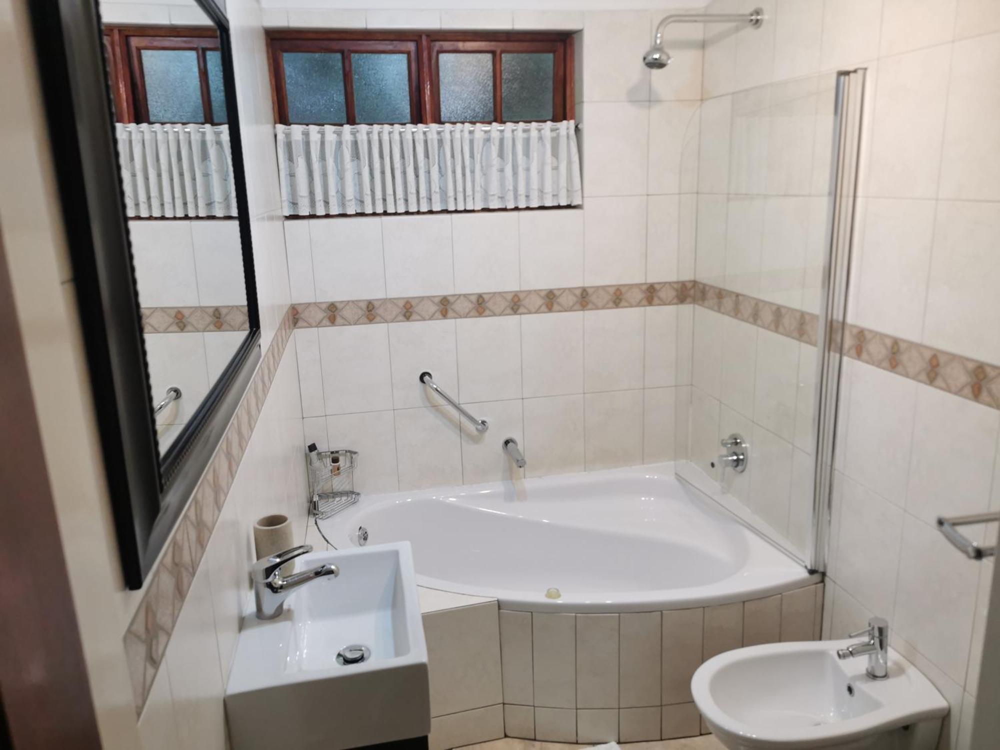 Villa Stella Guest House Идънвейл Екстериор снимка