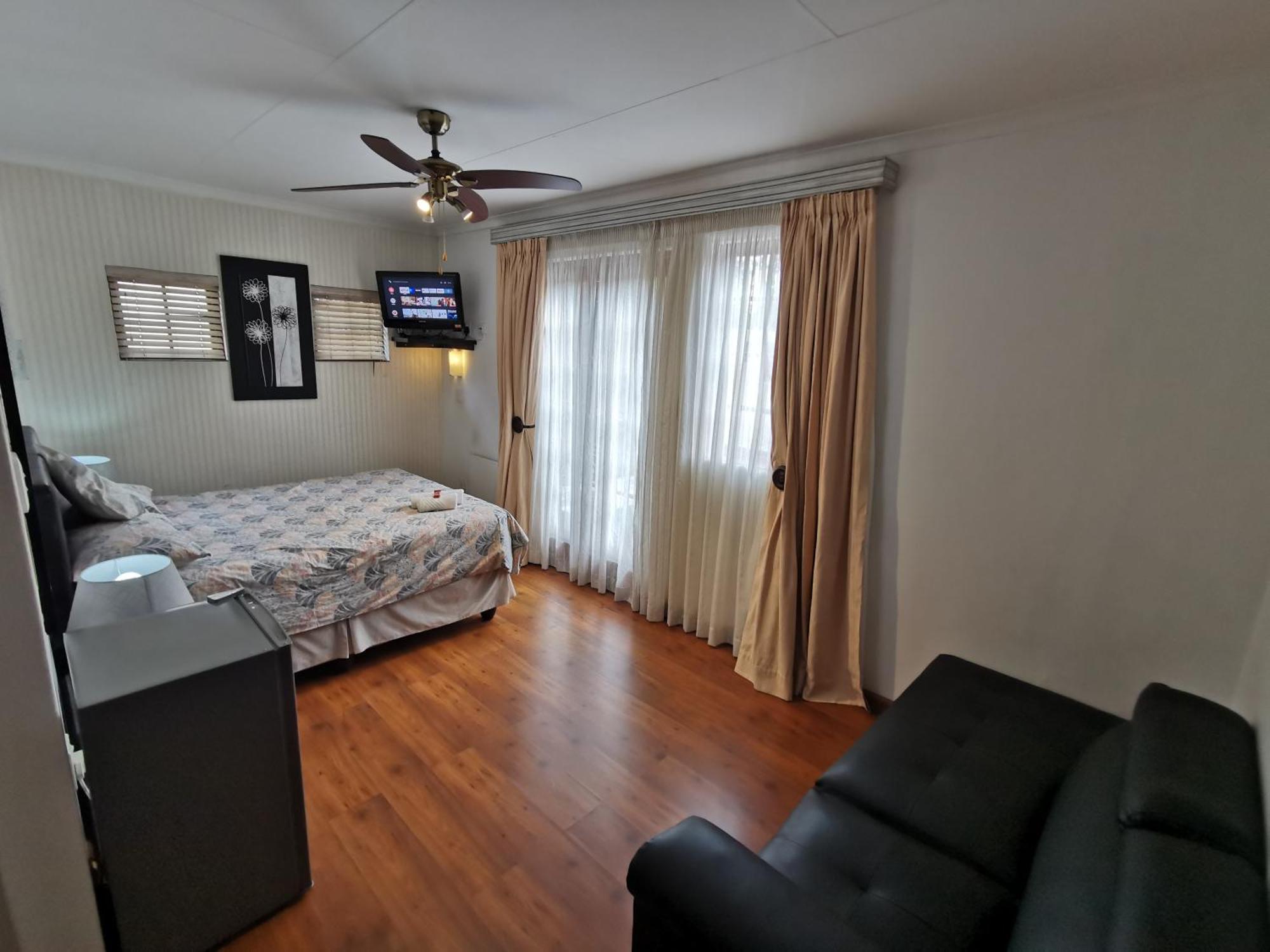 Villa Stella Guest House Идънвейл Екстериор снимка
