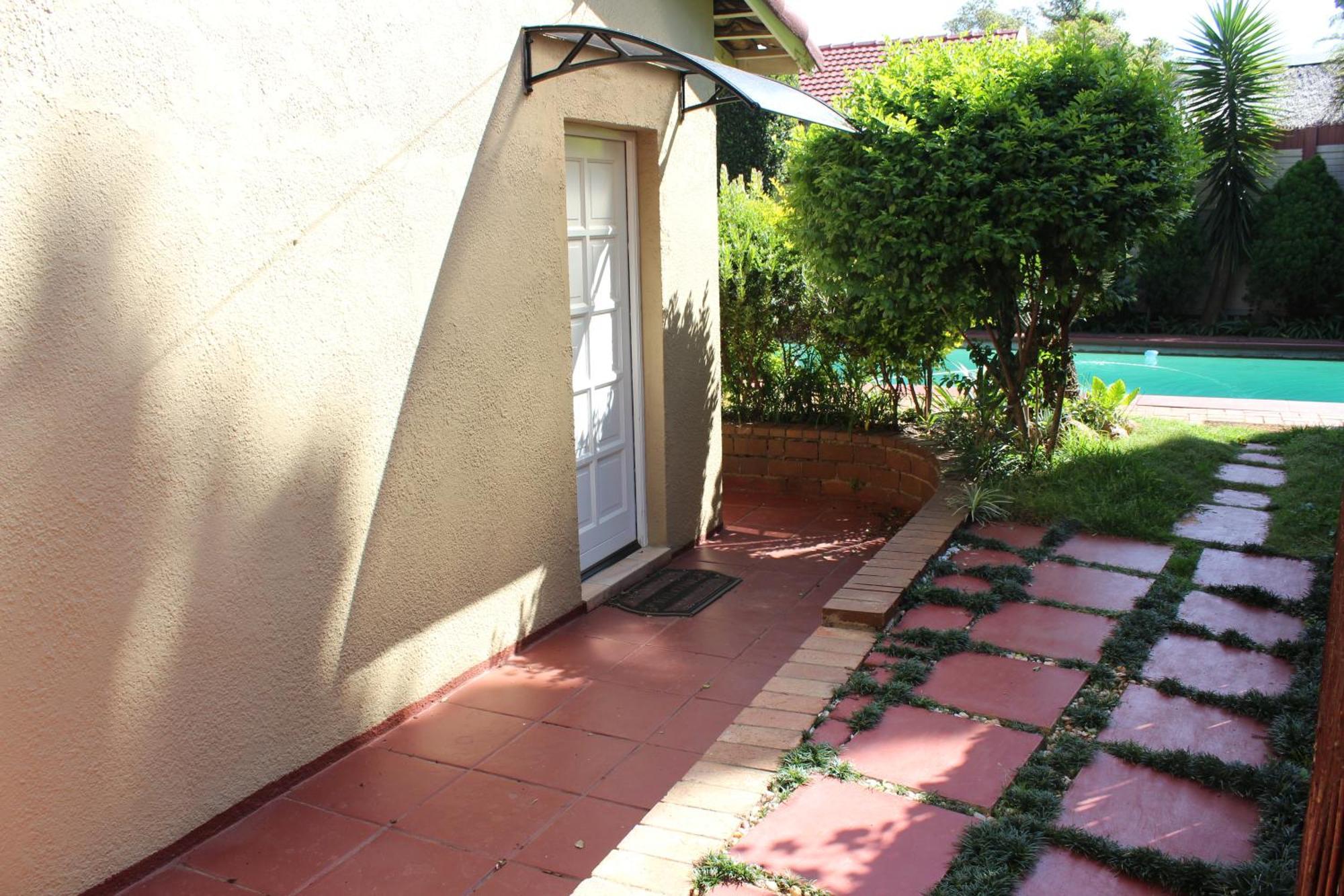 Villa Stella Guest House Идънвейл Екстериор снимка
